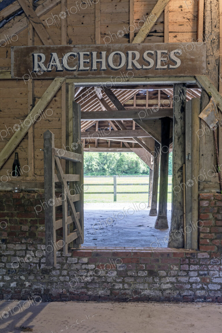 Racehorse sign over farm stable