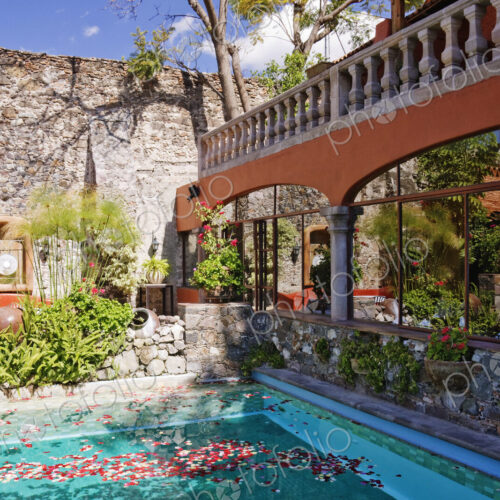 Restaurant and Swimming Pool