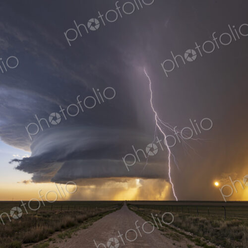 Rotating Supercell Mothership at Sunset Rotating Supercell Mothership at Sunset