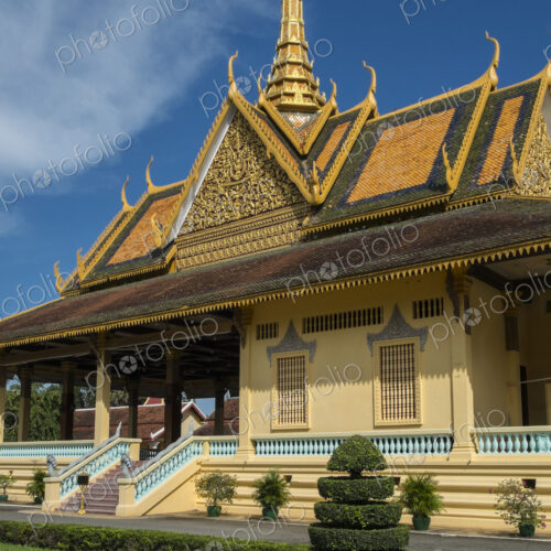 Royal Palace of Cambodia and courtyard, Phom Penh, Cambodia