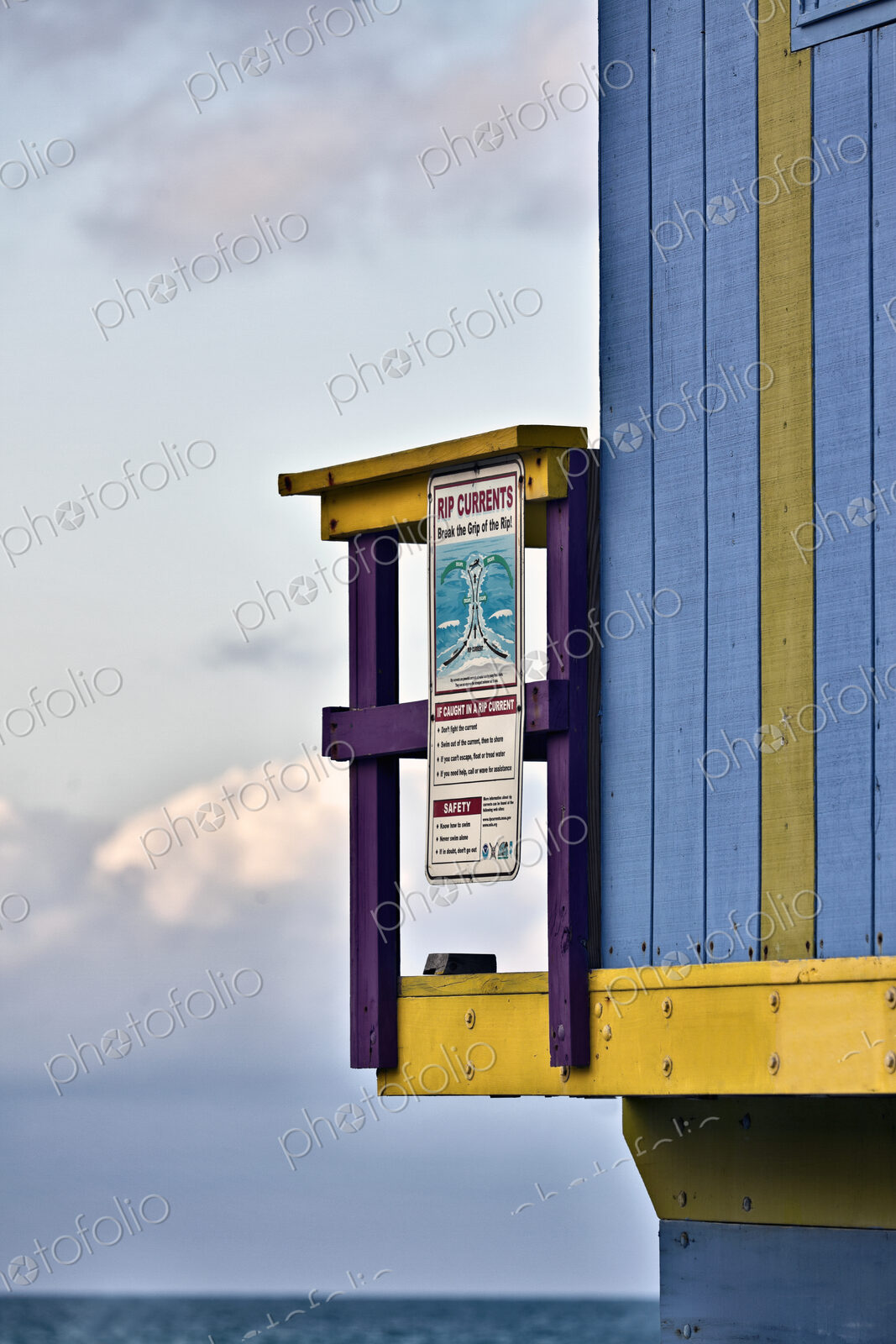 Safety Instructions at a Lifeguard Station