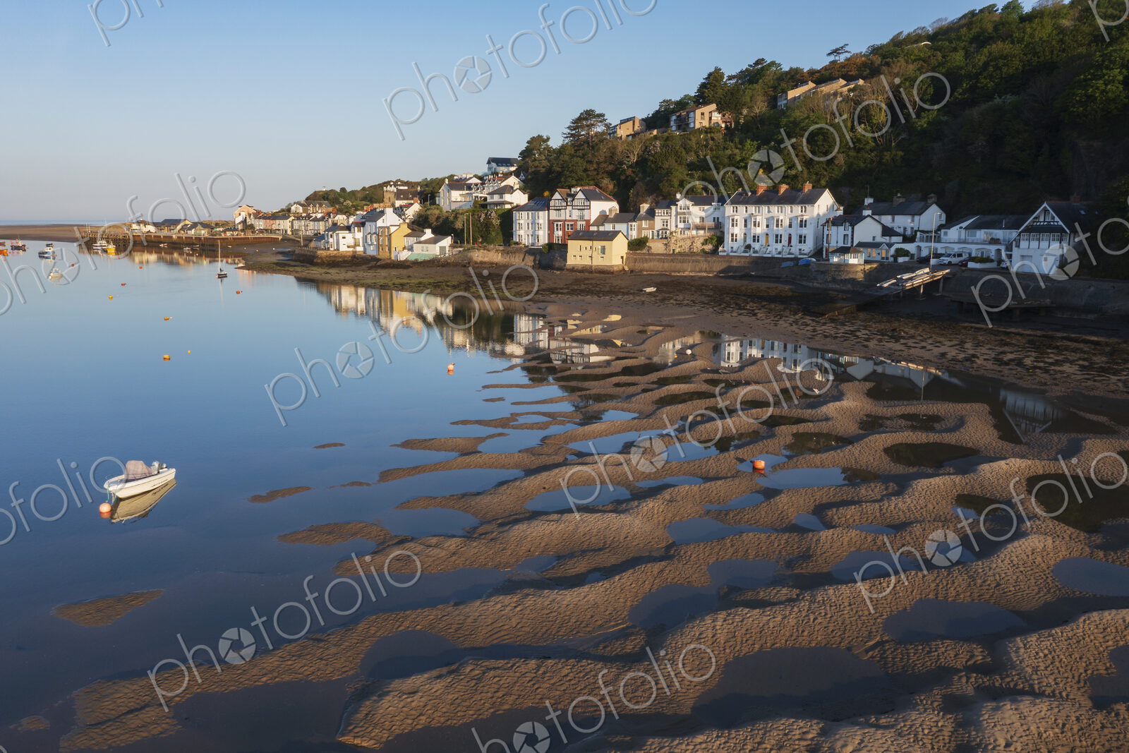 Sand and Mud Patterns in the Estuary of the Dyfi;;Ynyslas;Aberdyfi