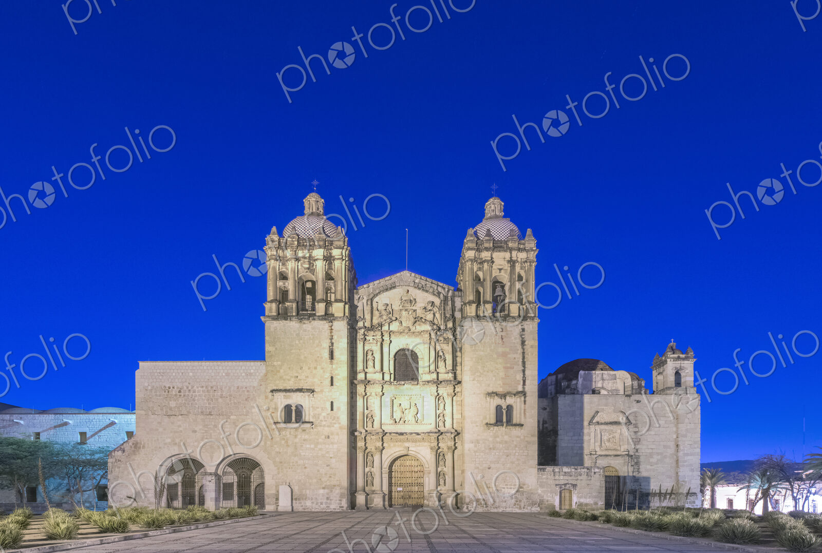 Santo Domingo church under blue sky, Oaxaca, Oaxaca, Mexico