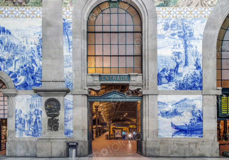 Sao Bento Station entryway, Porto, Porto, Portugal