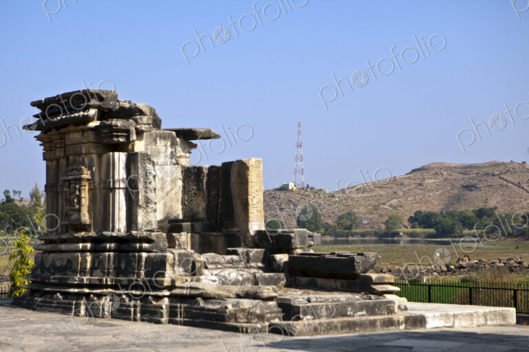 Sas-Bahu Temple, Udaipur, Sahasra Bahu temples of the early 10th century AD
