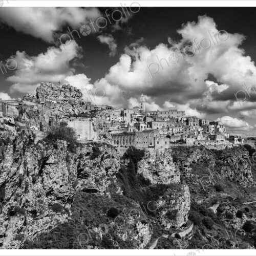 Sasso Caveoso and the Gravina River Gorge Sasso Caveoso and the Gravina River Gorge