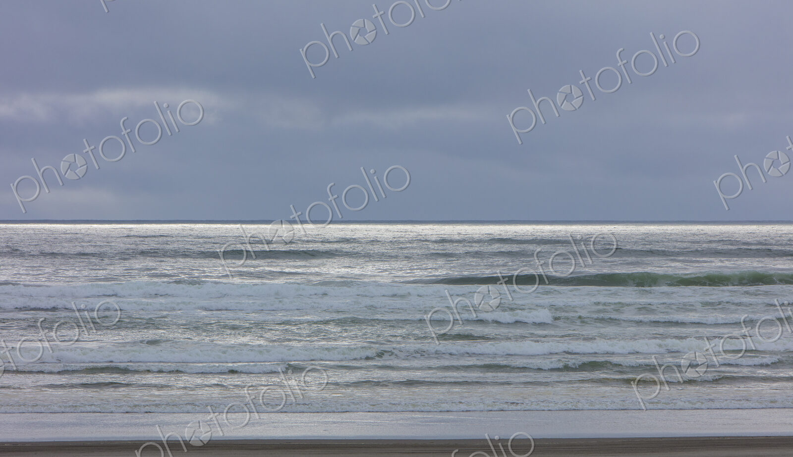 Seascape at dusk