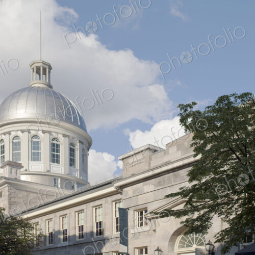 Silver dome of the Bonsecours Market, Marche Bonsecours, 1850s neoclassical building… Silver dome of the Bonsecours Market, Marche Bonsecours, 1850s neoclassical building…