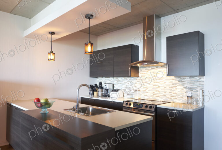 Sink and oven in modern kitchen