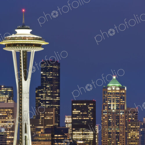 Space Needle and Downtown Seattle Skyline Space Needle and Downtown Seattle Skyline