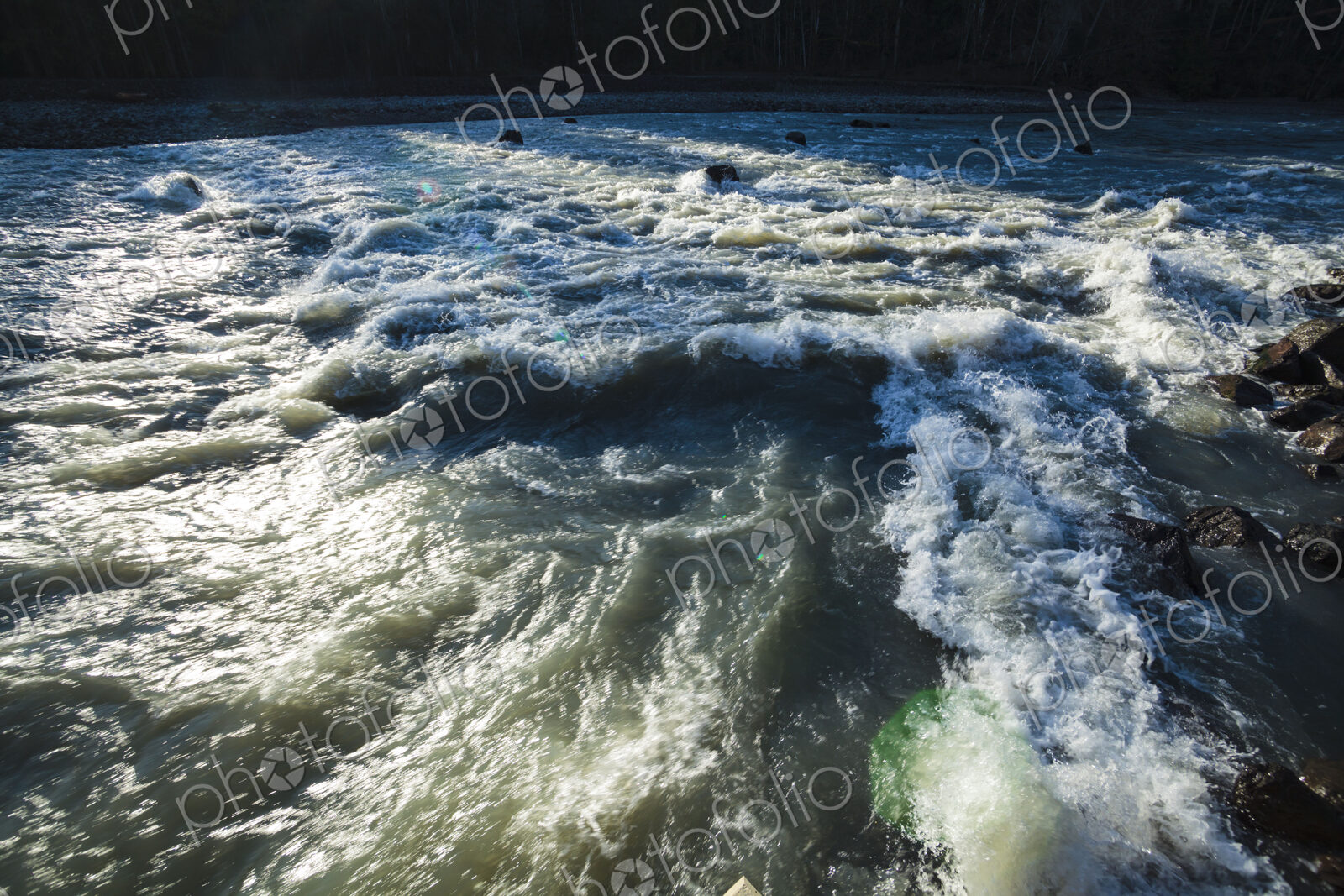 Standing Wave, lower Elwha River, Port Angeles, WA USA