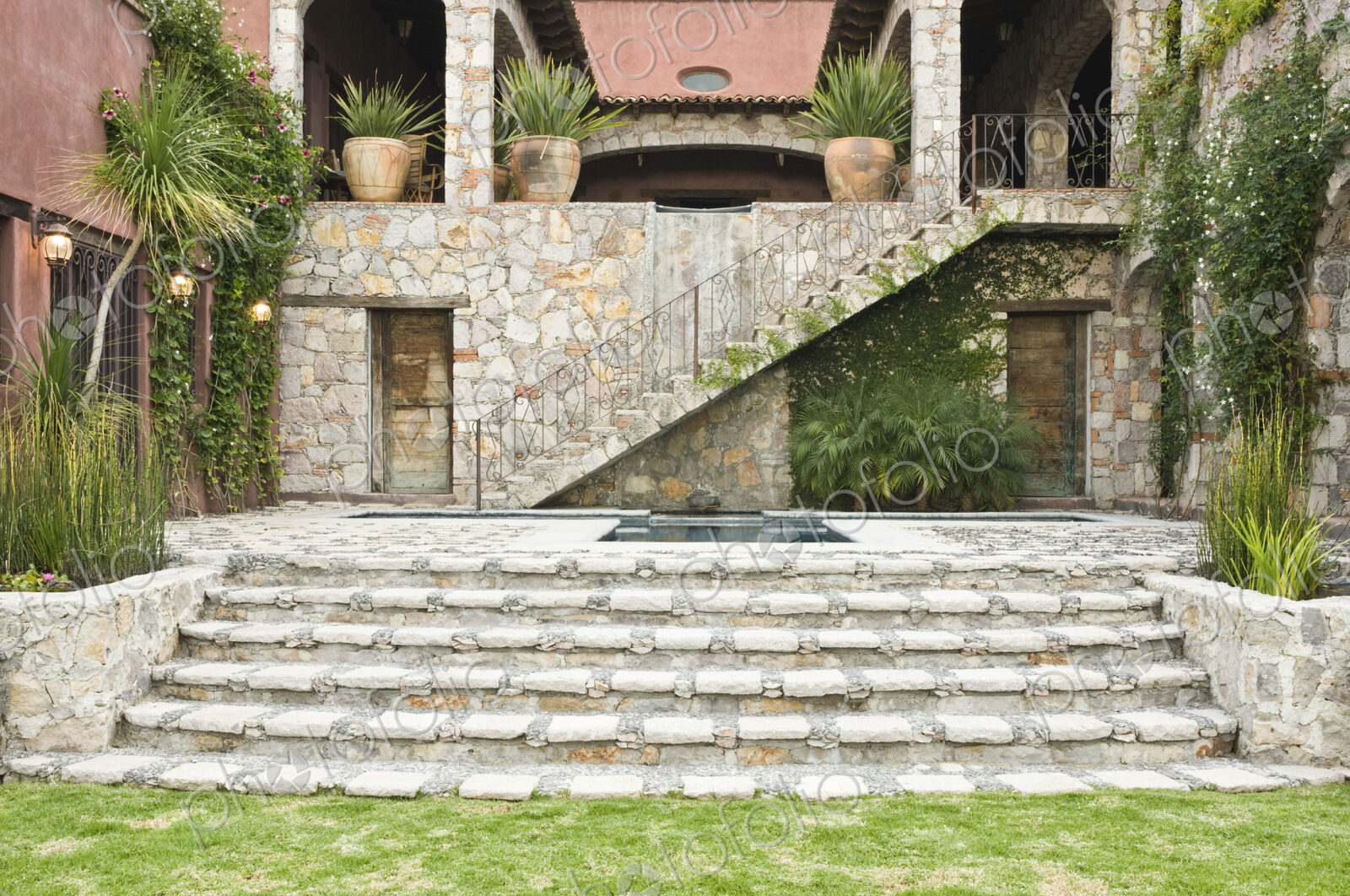 Steps to the Casa Luna Ranch