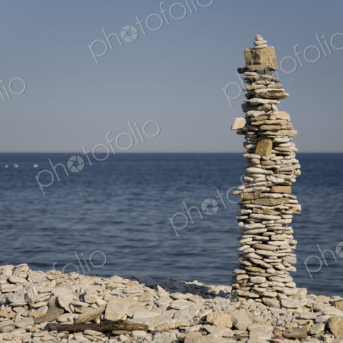 Stone Tower on the Beach Stone Tower on the Beach