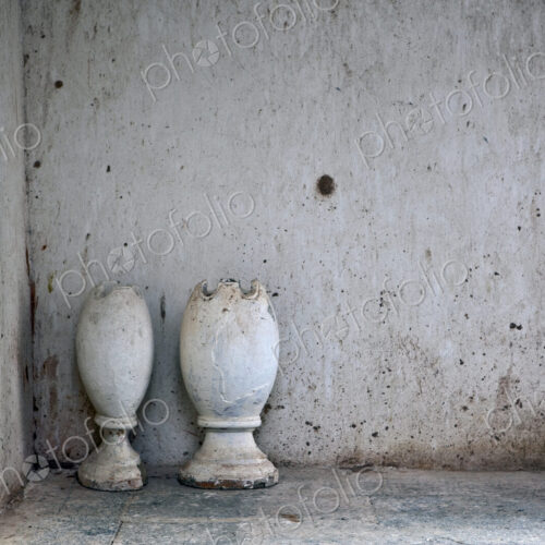 Stone Vases in the Monsoon Palace Stone Vases in the Monsoon Palace