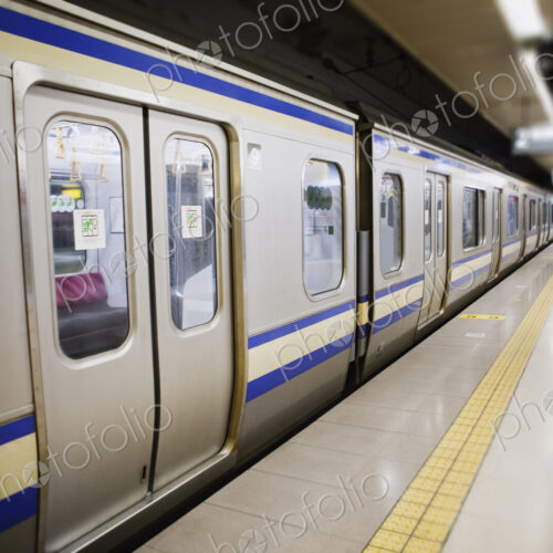 Subway train and platform, Tokyo, Japan.