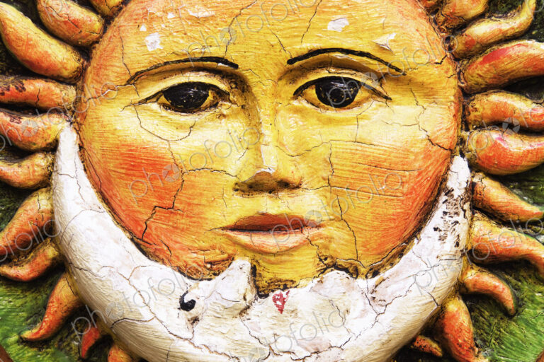 Sun and Moon Motif