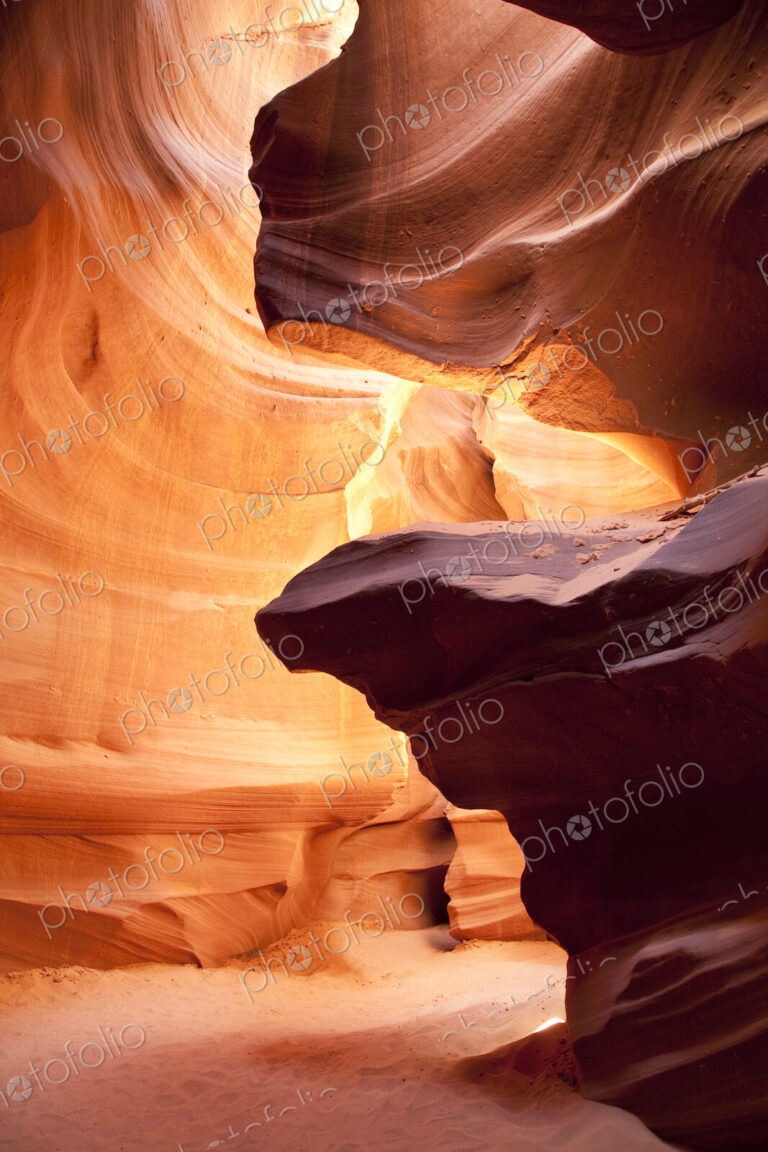 Sunlight through rock formations in Antelope Canyon, Page, Arizona, United States