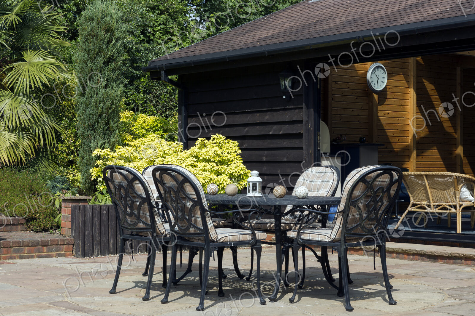 Table and chairs on back porch