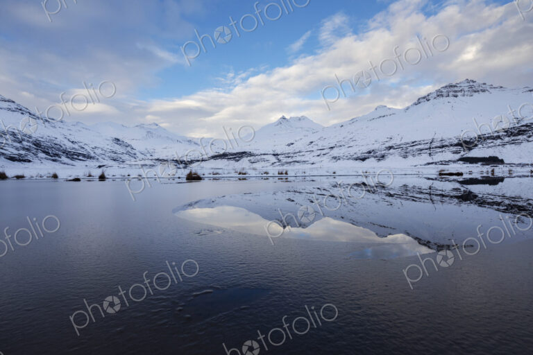 The Jökulsárlón Glacier Lagoon created by water from the receding glacier in…