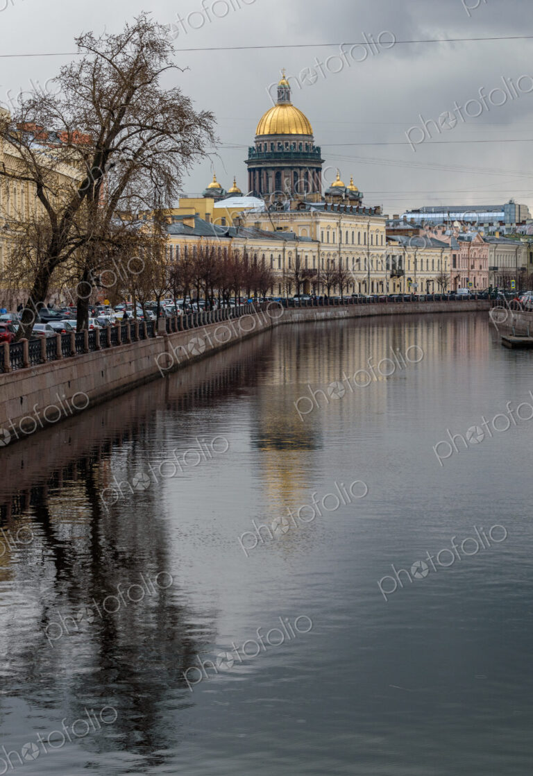 The Moyka River and the 18th century houses along the waterfront and view of the…