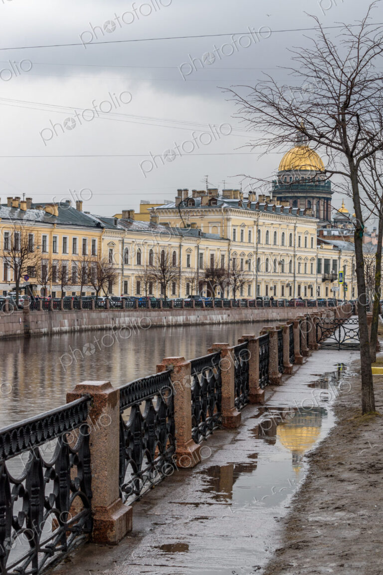The Moyka River and the 18th century houses along the waterfront and view of the…