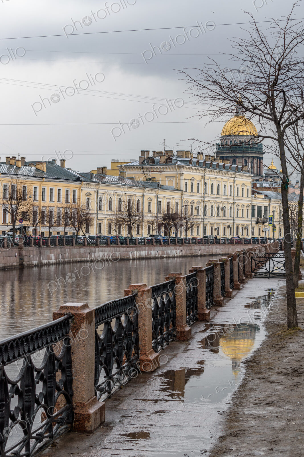 The Moyka River and the 18th century houses along the waterfront and view of the…