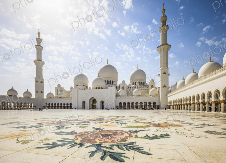 The Sheikh Zayed Mosque, the courtyard and exterior of the prayer hall, modern…