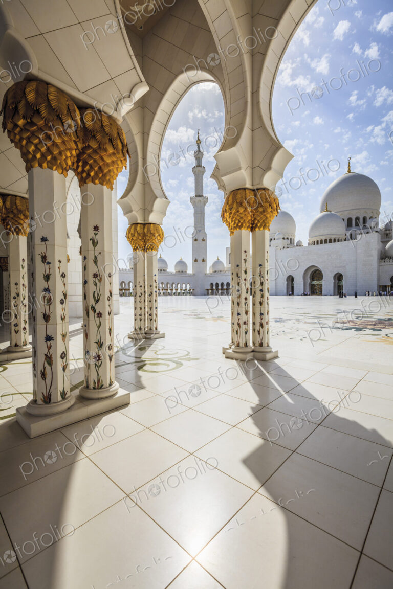 The Sheikh Zayed Mosque, the courtyard and exterior of the prayer hall, modern…