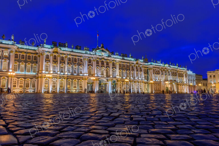The Winter Palace, residence of the House of Romanov, from 1732 to 1917, the facade at…
