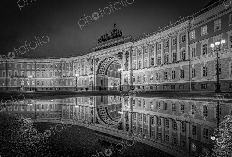 The mirrored arch commemorates the Russian victory over Napoleonic France in the…