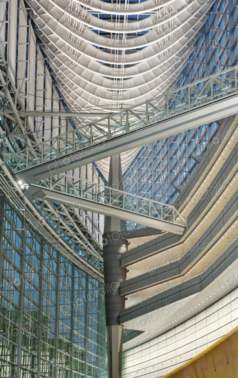 Tokyo International Forum Interior