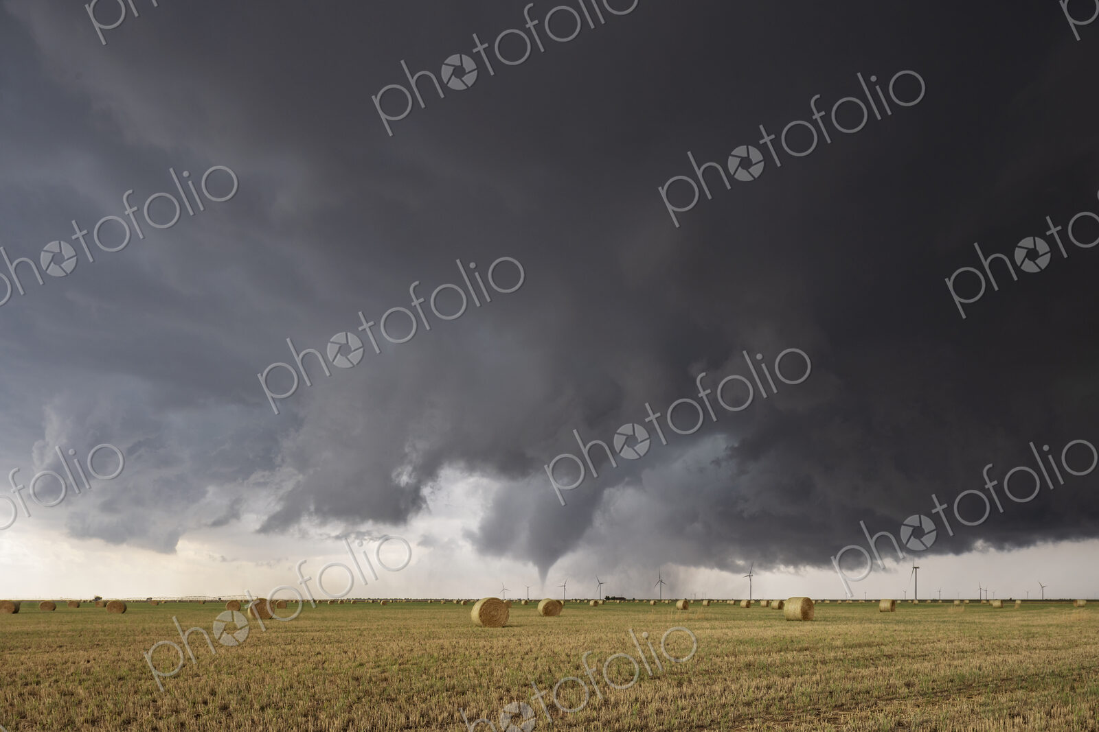 Tornado Touchdown, a Tornado-Producing Supercell, tornados reaching down to the ground…