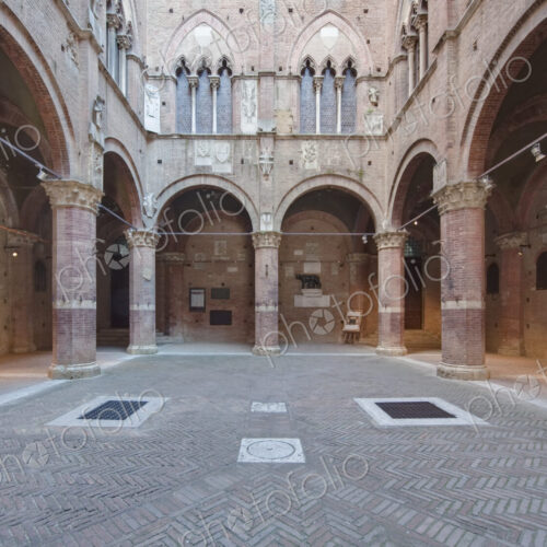 Torre del Mangia Interior