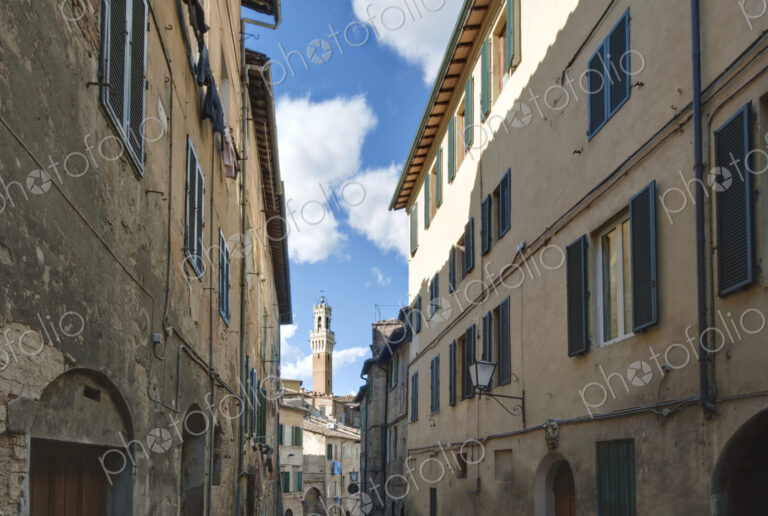 Torre del Mangia Seen From an Alley