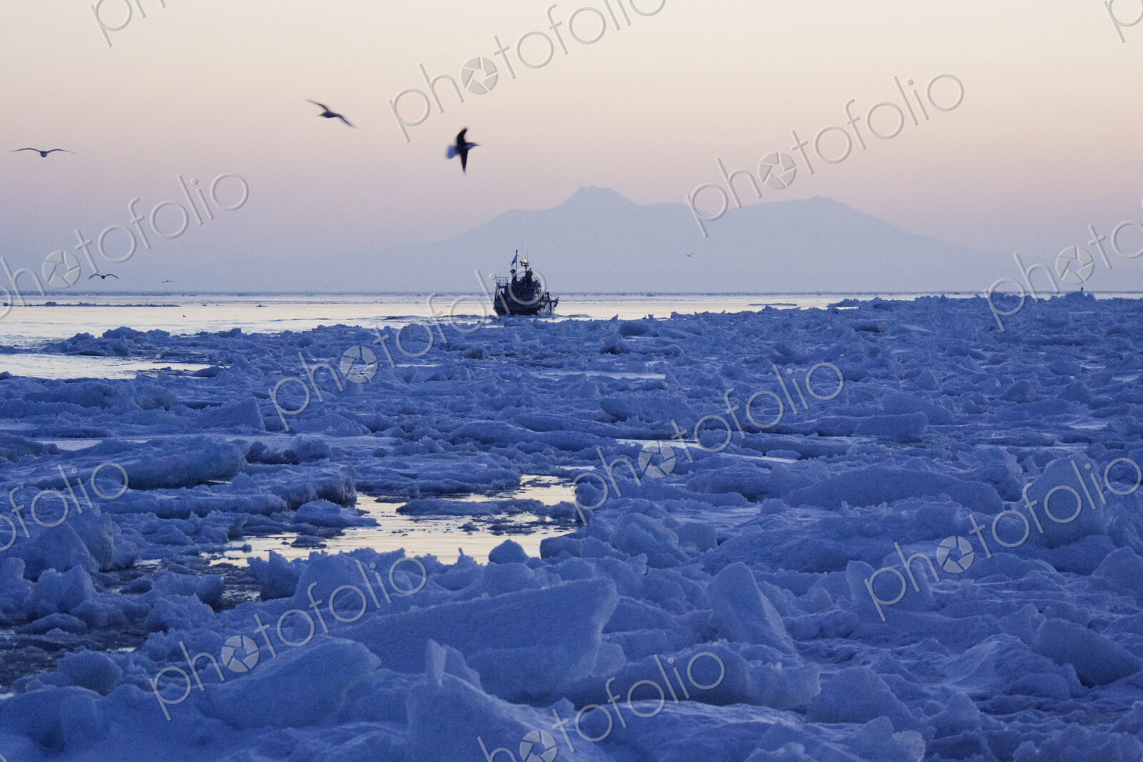Tour Boat in the Nemuro Channel