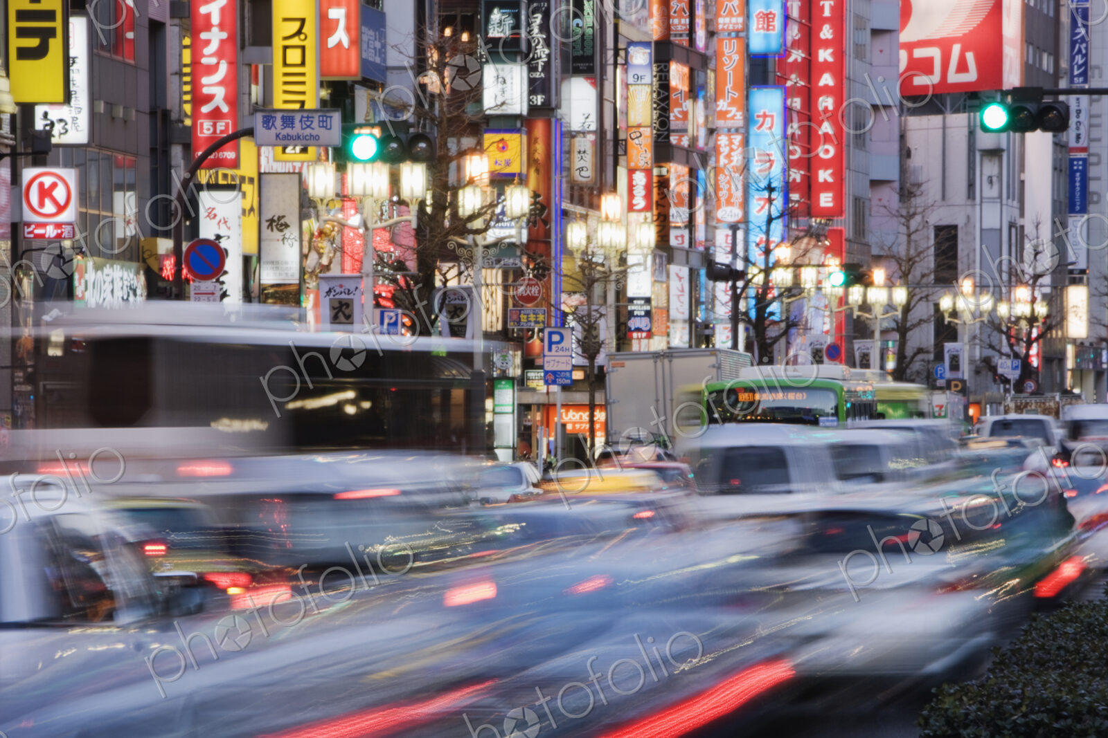 Traffic in Shinjuku