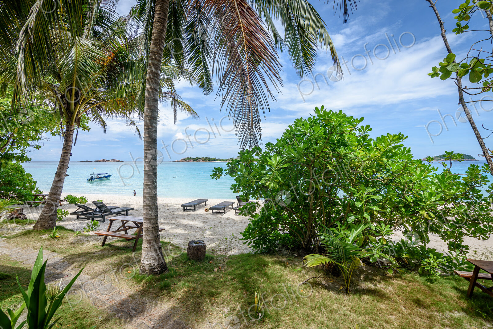 Tropical sandy beach at Palau Redang, Malaysia.