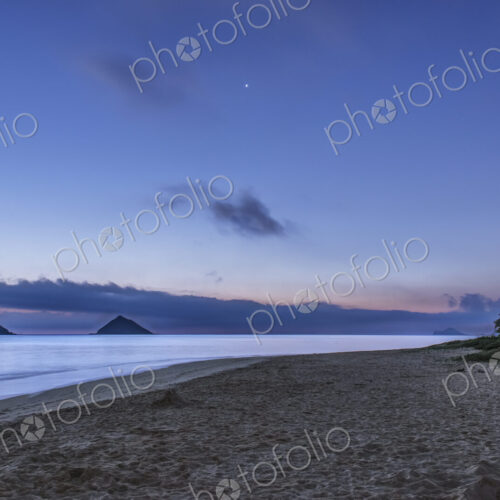 USA, Hawaii, Oahu, Lanikai Beach Dawn USA, Hawaii, Oahu, Lanikai Beach Dawn