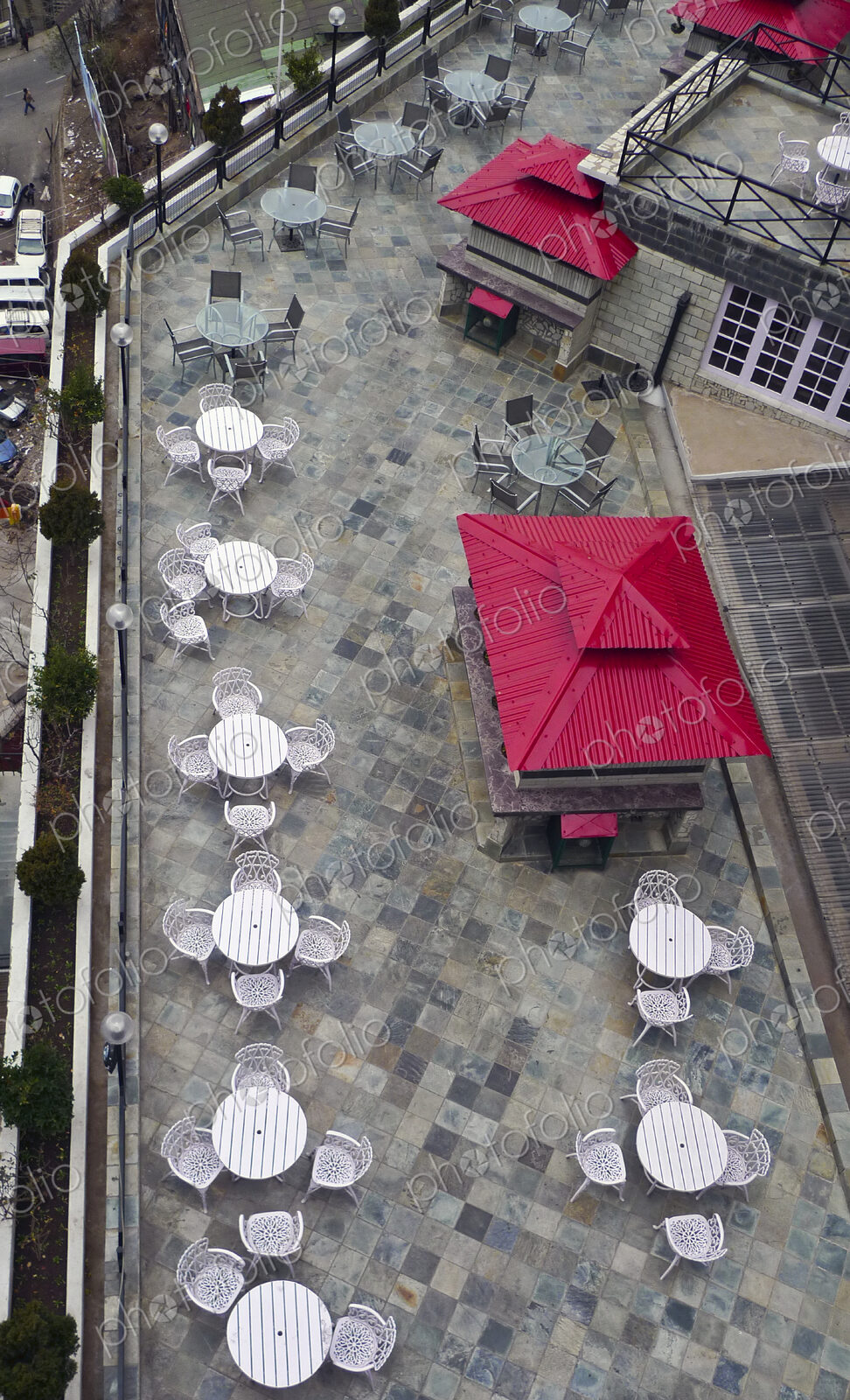 Veranda Restaurant Seating