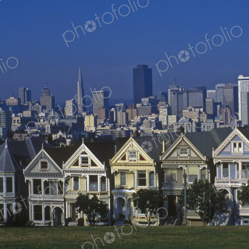 Victorian Row Houses in San Francisco Victorian Row Houses in San Francisco