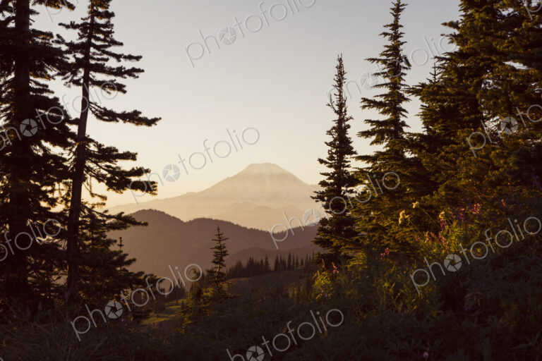 View of Mount Hood and the Cascade mountain range at dusk.