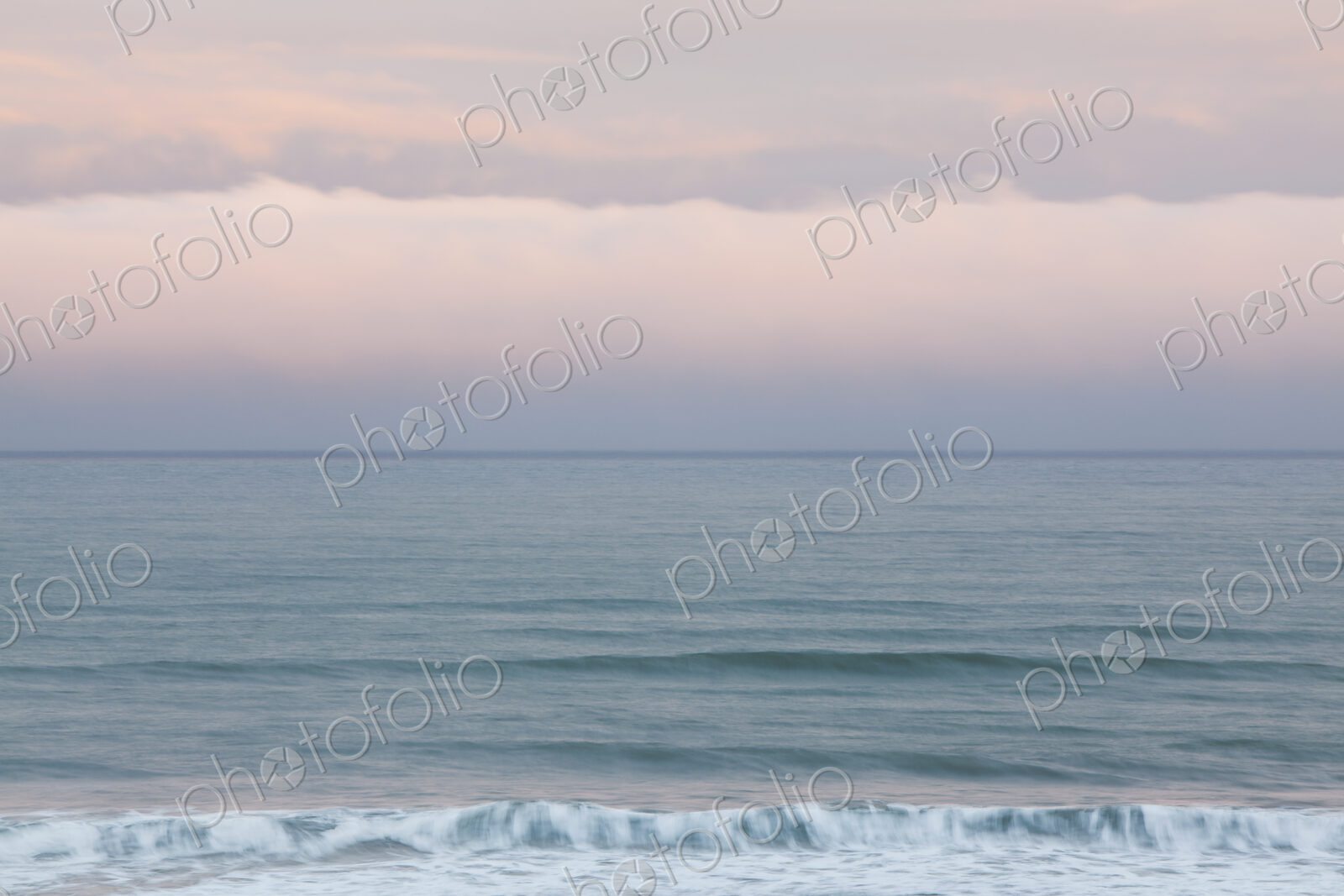 View over the ocean at Kalaloch, at Olympic national park in Washington, USA