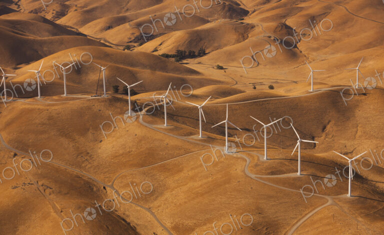 Wind generators in the landscape of the Altamira Pass, California