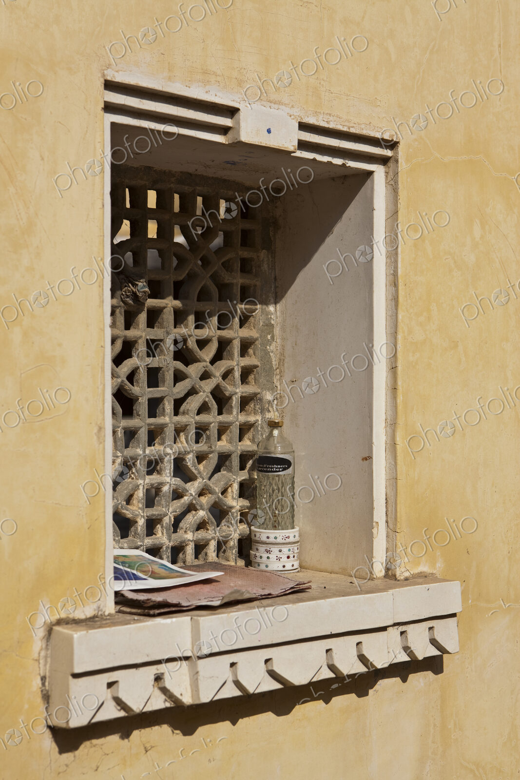 Window at Bagore-Ki-Haveli