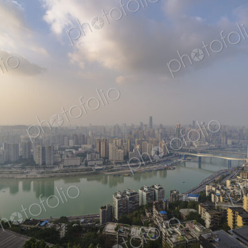 Yangtze River running through Chongqing Yangtze River running through Chongqing