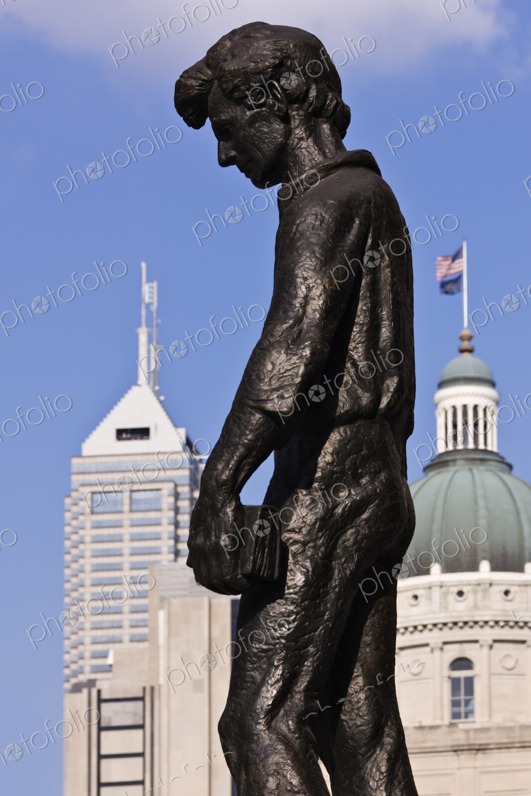 Young Abraham Lincoln Statue