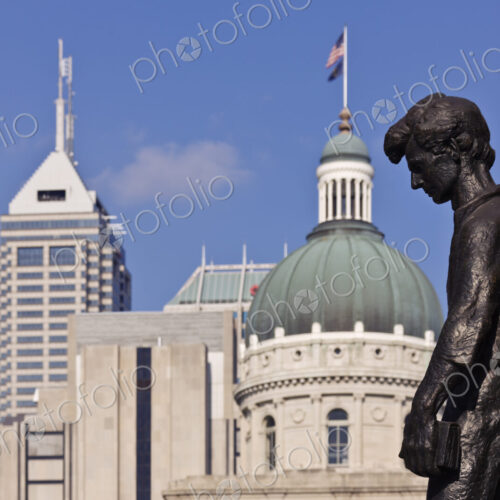 Young Abraham Lincoln Statue Young Abraham Lincoln Statue